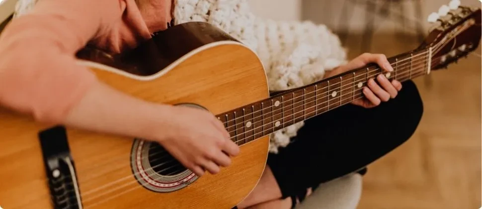 Yeni Başlayanlar İçin Gitar Çalma Rehberi!