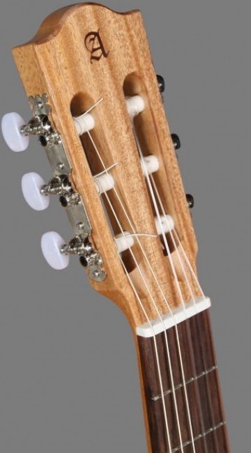 Alhambra Z-Nature Model Klasik Gitar - 4