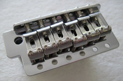 Vintage-Style Standard Series Strat® Tremolo Assembly ('06-Present), Chrome - 3