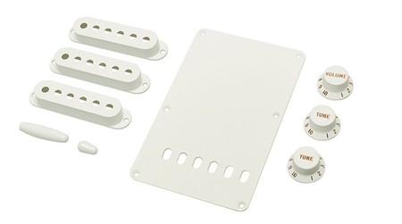 Fender - Fender Stratocaster Accessory Kit White Knobs Kits & Pick Up Covers