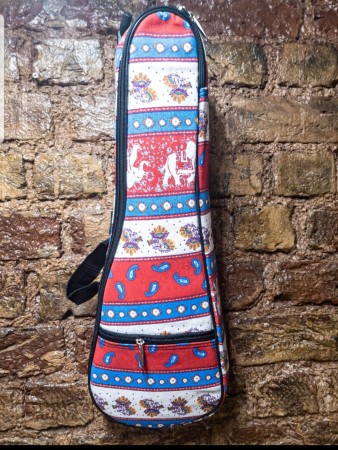 Puka Hint Desenli Soprano Boy Renkli Kalın Ukulele Kılıfı - 1