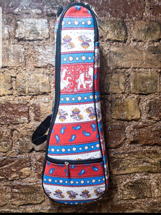 Puka Hint Desenli Soprano Boy Renkli Kalın Ukulele Kılıfı - 1