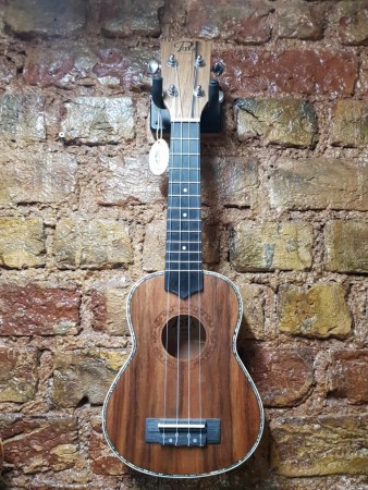 Puka - Puka PK-200 Soprano Ukulele